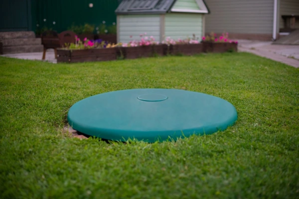 Крышка колодца "Rostok" пластиковая зеленый